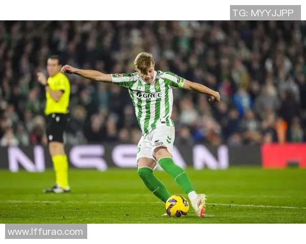 英超惊现冷门尤文图斯逆转莱比锡上演6-2大胜补时进球引爆全场