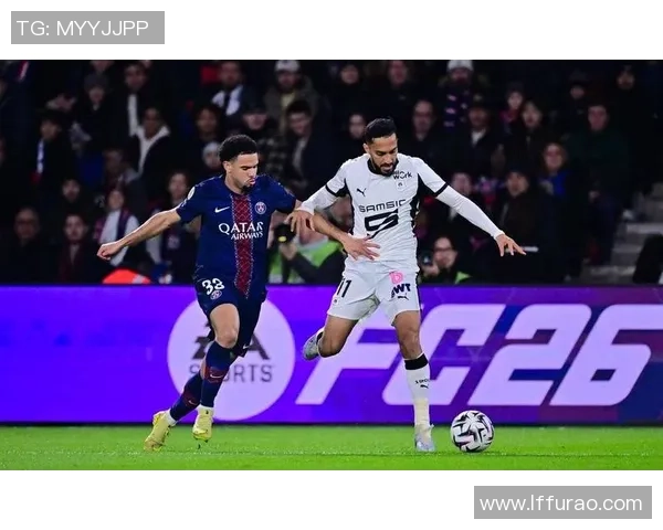 足总杯激战巴黎圣日耳曼轻取里昂红牌事件引发全场热议与转会传闻