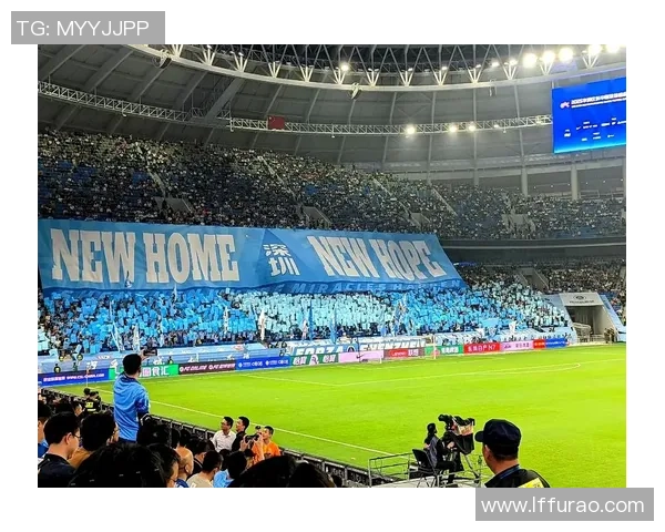 中超精彩对决曼城大胜里昂引发全场热议与惊喜