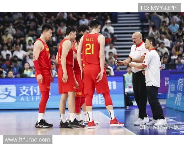 阿冰姚明携手共创篮球传奇故事展现中国体育精神与友谊的力量