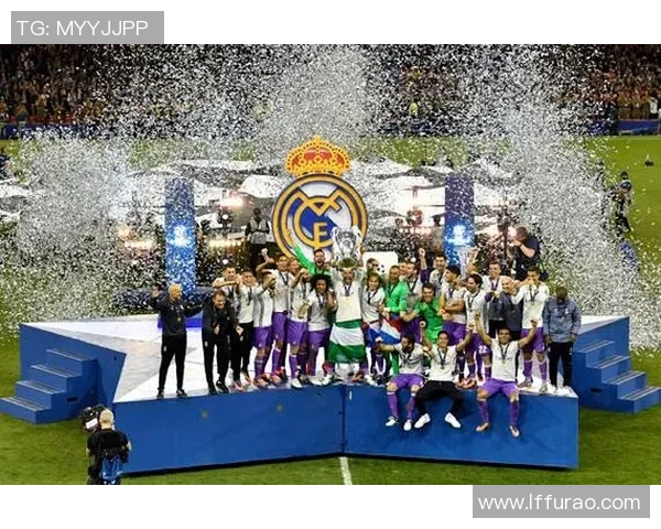 世界杯精彩对决皇马与尤文图斯战成平局神奇扑救点燃全场激情