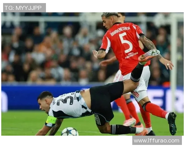 欧冠激战切尔西与本菲卡互交白卷补时瞬间引发全场狂欢点评分析 欧冠激战切尔西与本菲卡互交白卷补时瞬间引发全场狂欢点评分析