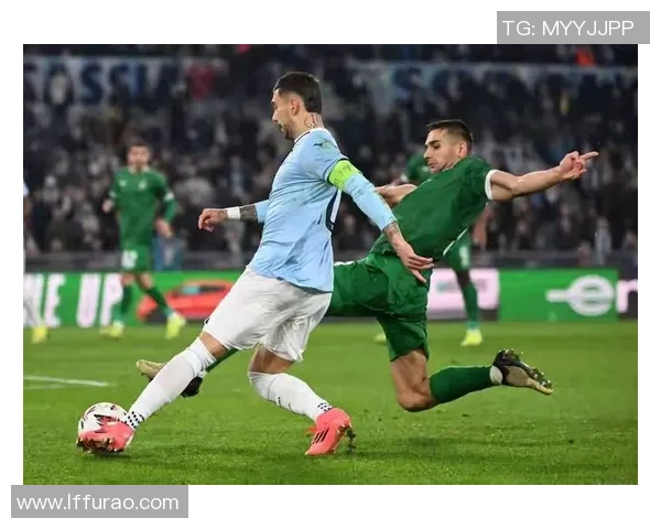 欧联杯精彩对决多特蒙德与巴萨激战成平局乌龙球引发全场沸腾 欧联杯精彩对决多特蒙德与巴萨激战成平局乌龙球引发全场沸腾