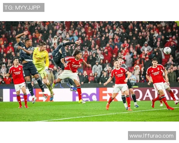 阿森纳友谊赛逆转本菲卡全场焦点瞬间回顾与分析 阿森纳友谊赛逆转本菲卡全场焦点瞬间回顾与分析