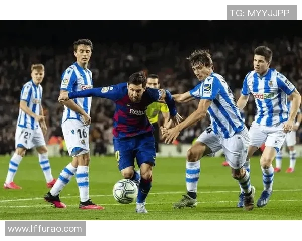 西甲激战波尔图与巴萨战成平局绝杀瞬间点燃全场激情