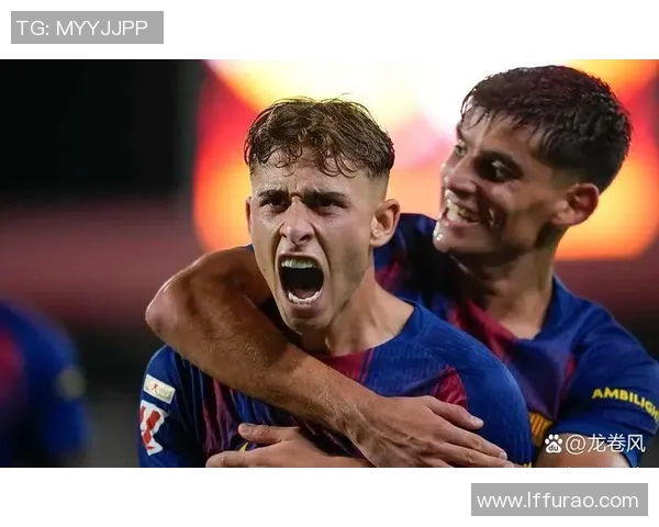 德甲激战巴萨大胜皇马红牌事件引发全场热议与焦点分析