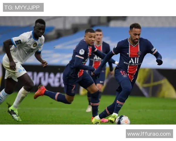 意甲惊现冷门巴黎圣日耳曼逆转AC米兰全场沸腾精彩瞬间回顾