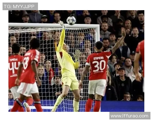 欧联杯精彩对决本菲卡与那不勒斯战成平局补时进球引发全场狂欢