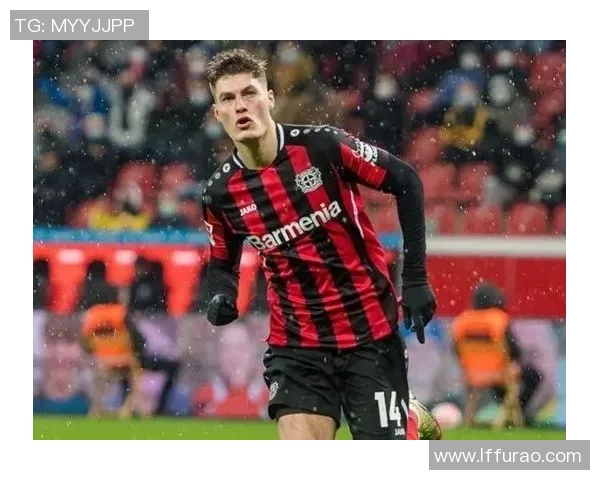 足总杯惊现冷门拜仁与里昂激战成平局乌龙球引发全场沸腾