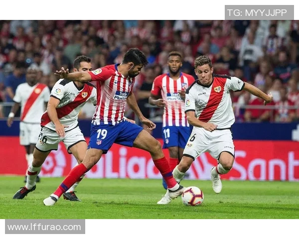 西甲激战:马竞大胜曼联四球狂潮神扑瞬间震撼全场 西甲激战:马竞大胜曼联四球狂潮神扑瞬间震撼全场