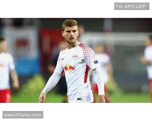 足总杯激战莱比锡小胜热刺引发争议判罚全场哗然 足总杯激战莱比锡小胜热刺引发争议判罚全场哗然